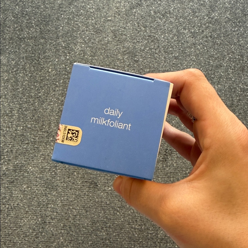 dermalogica Beige Box with Blue Accent Powder Exfoliant - Picture 2 of 2